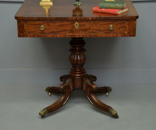 fig 1. Georgian Plum-Pudding Mahogany Centre Writing Table