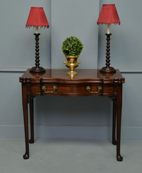 Georgian Serpentine Mahogany Side / Fold-over Tea-table