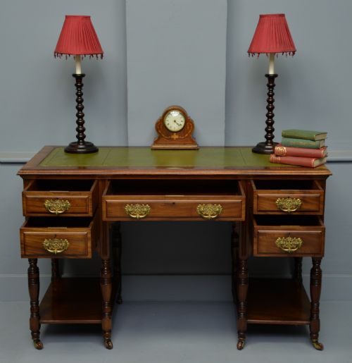 fig 1. Victorian Maple & Co Mahogany Pedestal Desk