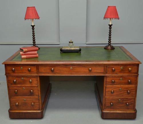 Victorian Mahogany Pedestal Desk