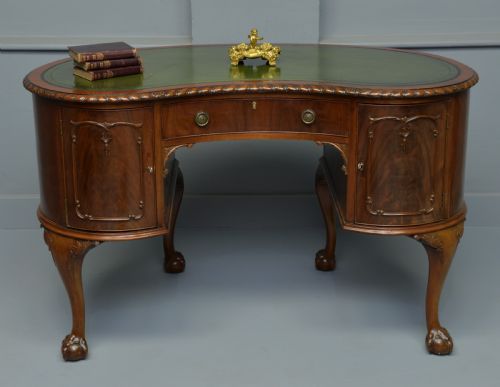 Early 20th Century Mahogany Kidney Shaped Desk