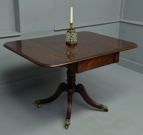 Regency Mahogany Drop-leaf Table
