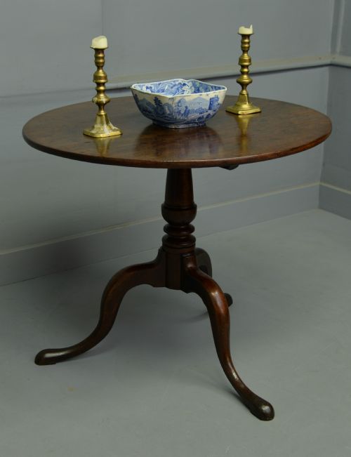 fig 1. George II Mahogany Tilt-Top Breakfast / Supper Table
