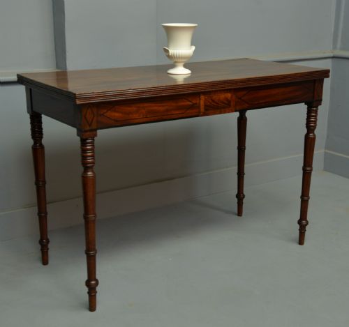 Elegant Regency Mahogany Fold Over Tea Table / Side Table