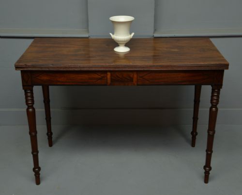 fig 2. Elegant Regency Mahogany Fold Over Tea Table / Side Table