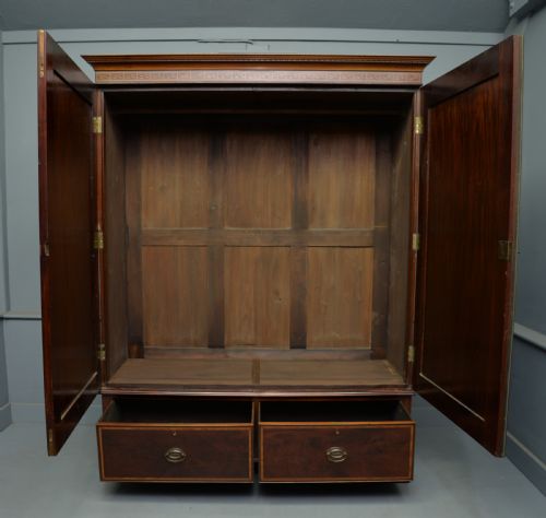 fig 2. Elegant Edwardian Marquetry Inlaid Mahogany Wardrobe