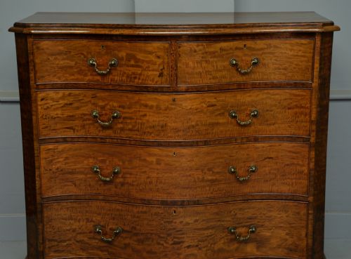 fig 4. Stunning Victorian Dark Birch Serpentine Chest Of Drawers