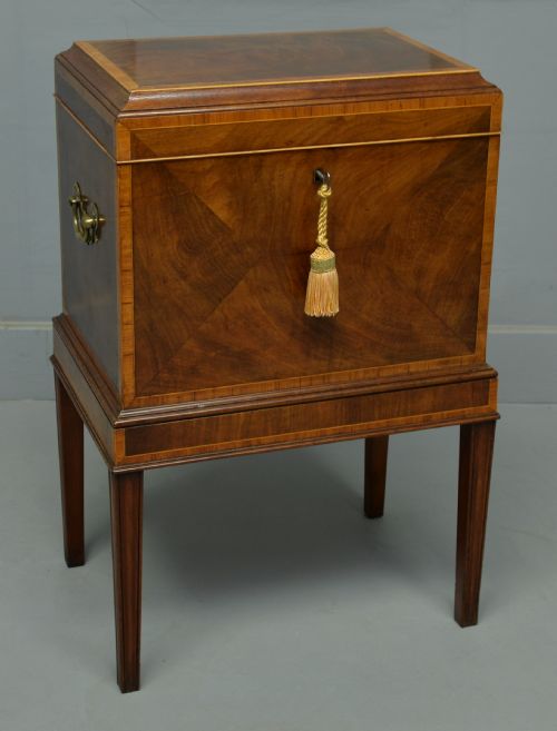 fig 2. Georgian Mahogany Wine Cellarette