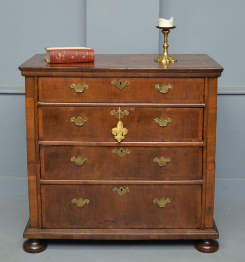 William & Mary Walnut Chest of Drawers