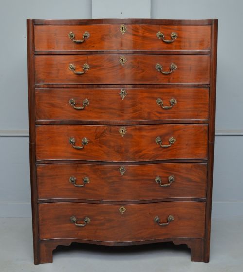 Fine & Rare Georgian Large Mahogany Serpentine Chest of Drawers