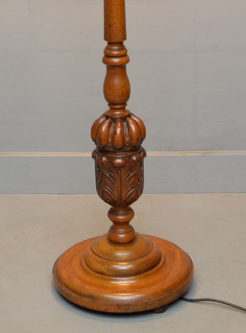 fig 1. Early 20th Century Elizabethan Style Oak Standard Lamp