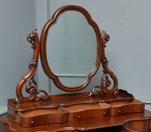 fig 4. Victorian Mahogany Duchess Dressing Table