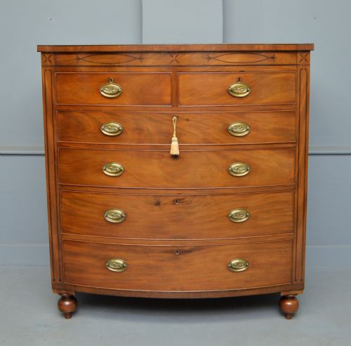Elegant Regency Mahogany Bow-front Chest of Drawers
