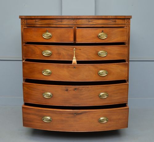 fig 2. Elegant Regency Mahogany Bow-Front Chest Of Drawers