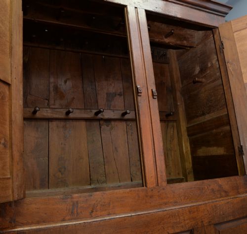 fig 4. Charming 18th Century Oak Two Part Livery Cupboard / Wardrobe