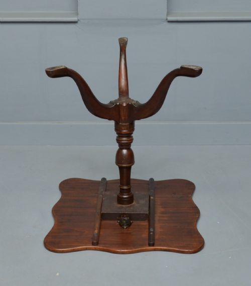 GEORGIAN MAHOGANY SERPENTINE TILTTOP SIDE WINE TABLE - ADDITIONAL PHOTO 8