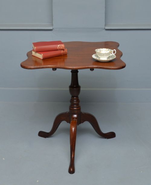 GEORGIAN MAHOGANY SERPENTINE TILTTOP SIDE WINE TABLE - ADDITIONAL PHOTO 10