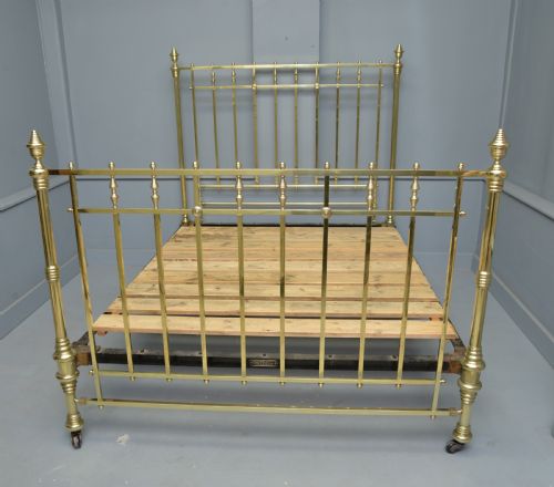 STUNNING MAPLE CO VICTORIAN ALL BRASS KINGSIZE BED - ADDITIONAL PHOTO 3