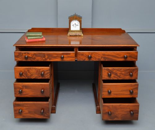 VICTORIAN FLAME MAHOGANY PEDESTAL DESK - ADDITIONAL PHOTO 1