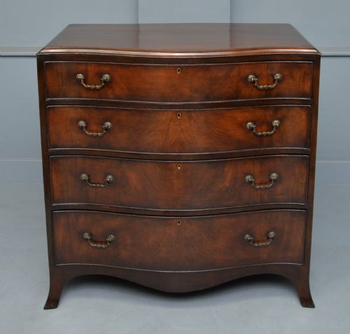 GEORGIAN REVIVAL MAHOGANY SERPENTINE CHEST OF DRAWERS - ADDITIONAL PHOTO 3