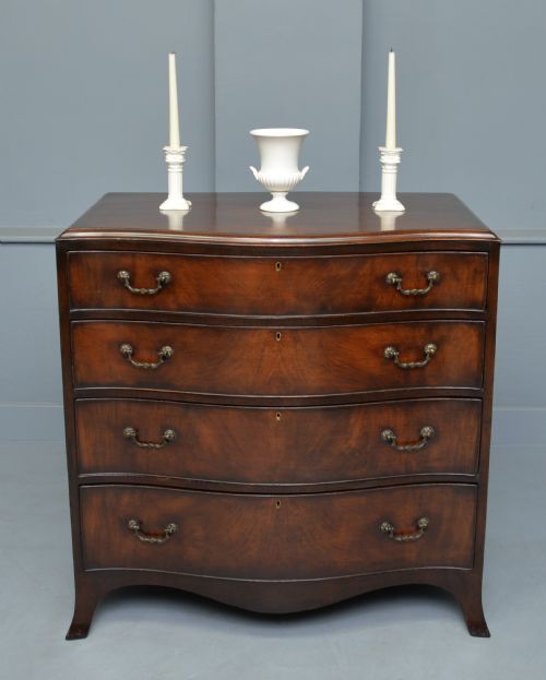 GEORGIAN REVIVAL MAHOGANY SERPENTINE CHEST OF DRAWERS - ADDITIONAL PHOTO 13