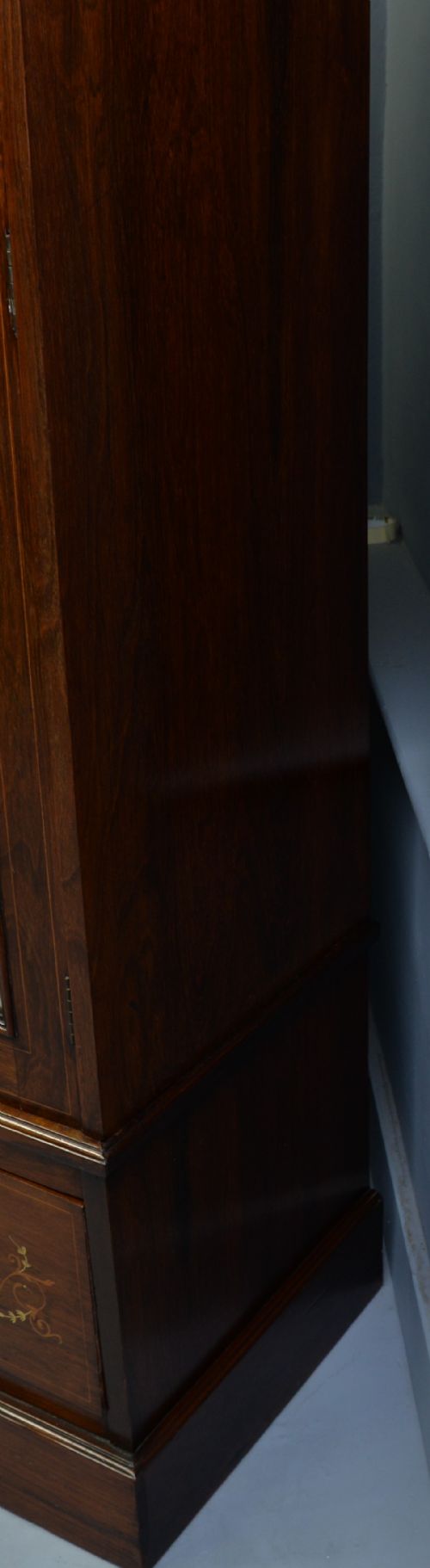 SHERATON REVIVAL ROSEWOOD INLAID COMPACTUM WARDROBE - ADDITIONAL PHOTO 16