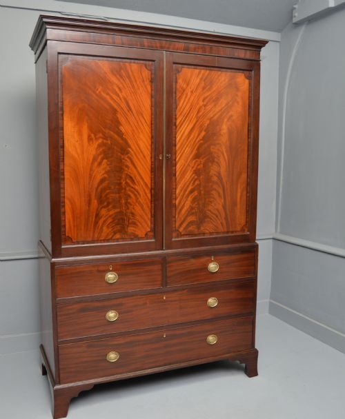 GEORGIAN FLAME MAHOGANY LINEN PRESS WARDROBE - ADDITIONAL PHOTO 4