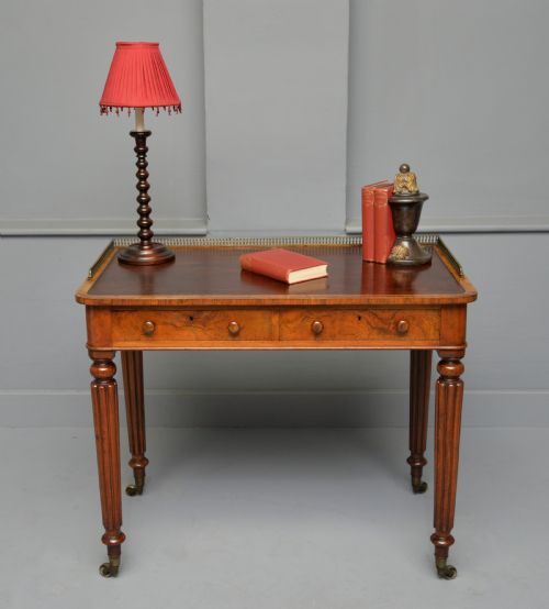 FINE QUALITY GILLOWS DESIGN WALNUT WRITING TABLE - ADDITIONAL PHOTO 1