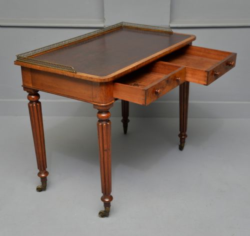 FINE QUALITY GILLOWS DESIGN WALNUT WRITING TABLE - ADDITIONAL PHOTO 7