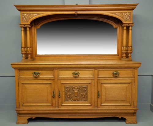 edwardian light oak carved mirrorback sideboard - CATEGORY: ANTIQUE SIDEBOARDS - DATED EDWARDIAN