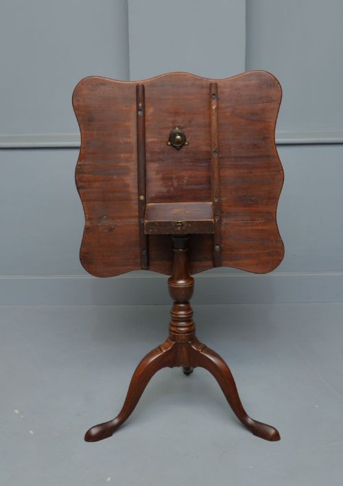 GEORGIAN MAHOGANY SERPENTINE TILTTOP SIDE WINE TEA LAMP TABLE - ADDITIONAL PHOTO 5