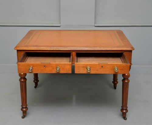 VICTORIAN OAK WRITING TABLE DESK - ADDITIONAL PHOTO 2