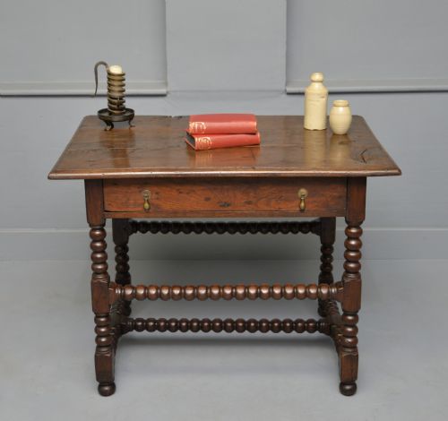 17TH CENTURY BOBBIN TURNED OAK SIDE TABLE - ADDITIONAL PHOTO 1