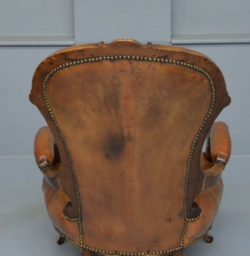 VICTORIAN WALNUT LEATHER SPOON BACK ARMCHAIR - ADDITIONAL PHOTO 3
