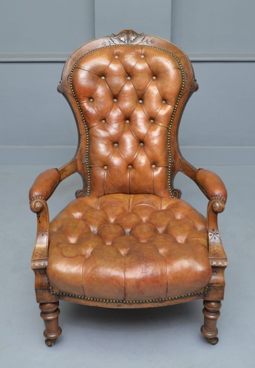 VICTORIAN WALNUT LEATHER SPOON BACK ARMCHAIR - ADDITIONAL PHOTO 6