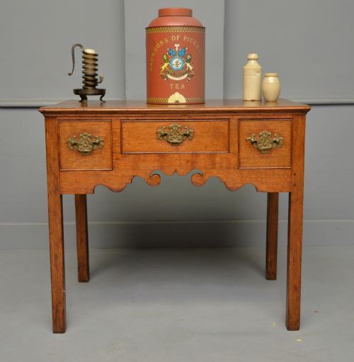 GEORGE III GEORGIAN SOLID OAK LOWBOY SIDE TABLE - ADDITIONAL PHOTO 3