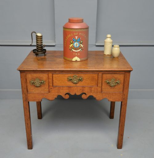 GEORGE III GEORGIAN SOLID OAK LOWBOY SIDE TABLE - ADDITIONAL PHOTO 6