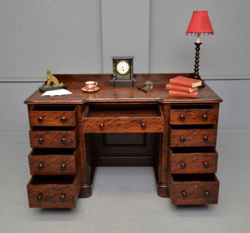 VICTORIAN PLUM PUDDING MAHOGANY PEDESTAL DESK - ADDITIONAL PHOTO 4
