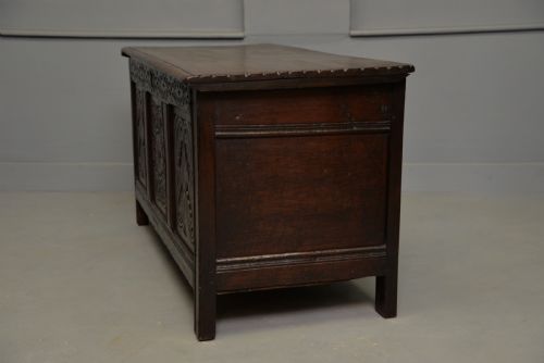 CHARMING 17TH CENTURY CARVED OAK COFFER CHEST - ADDITIONAL PHOTO 19