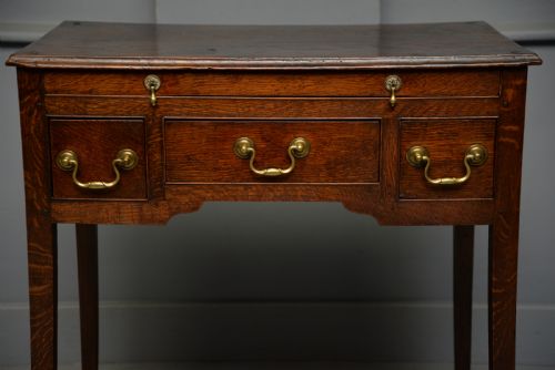 CHARMING GEORGIAN OAK LOWBOY SIDE TABLE - ADDITIONAL PHOTO 11