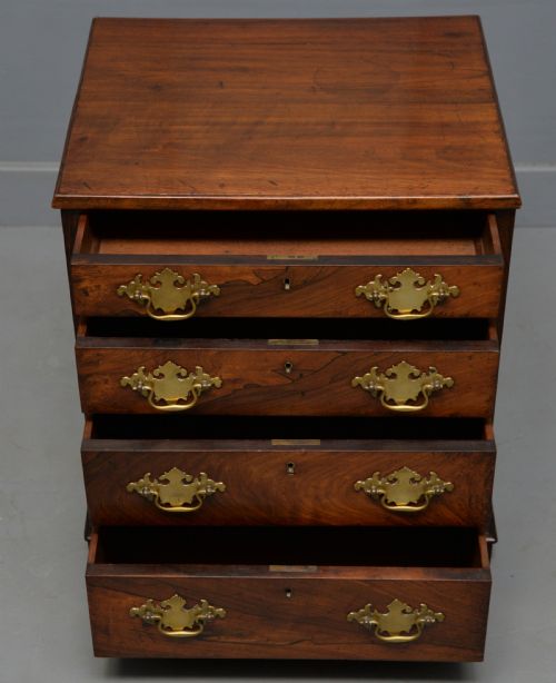 CHARMING SMALL REGENCY ROSEWOOD CHEST OF DRAWERS - ADDITIONAL PHOTO 7