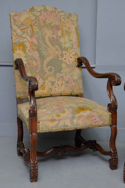 PAIR OF LOUIS XIII STYLE WALNUT ARMCHAIRS WITH TAPESTRY UPHOLSTERY - ADDITIONAL PHOTO 5
