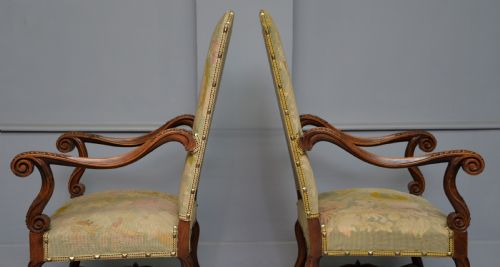 PAIR OF LOUIS XIII STYLE WALNUT ARMCHAIRS WITH TAPESTRY UPHOLSTERY - ADDITIONAL PHOTO 18