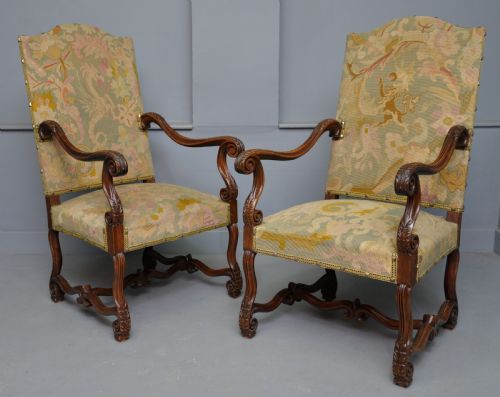 PAIR OF LOUIS XIII STYLE WALNUT ARMCHAIRS WITH TAPESTRY UPHOLSTERY - ADDITIONAL PHOTO 21