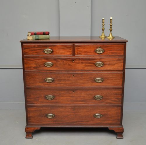 GEORGIAN GEORGE III MAHOGANY CHEST OF DRAWERS - ADDITIONAL PHOTO 1
