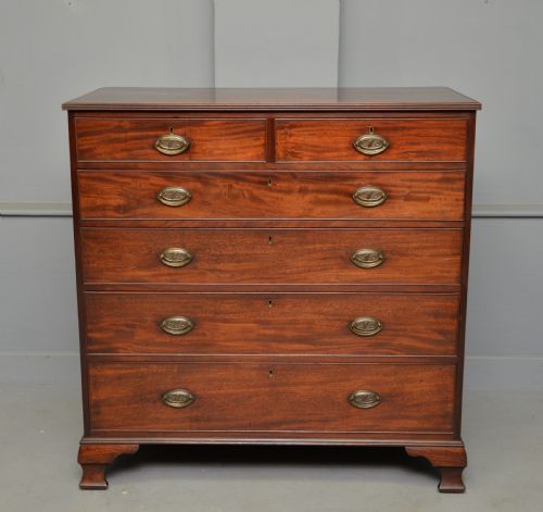 GEORGIAN GEORGE III MAHOGANY CHEST OF DRAWERS - ADDITIONAL PHOTO 7