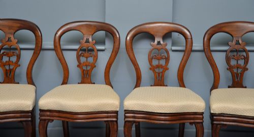SET OF SIX VICTORIAN MAHOGANY BALLOON BACK DINING CHAIRS - ADDITIONAL PHOTO 4