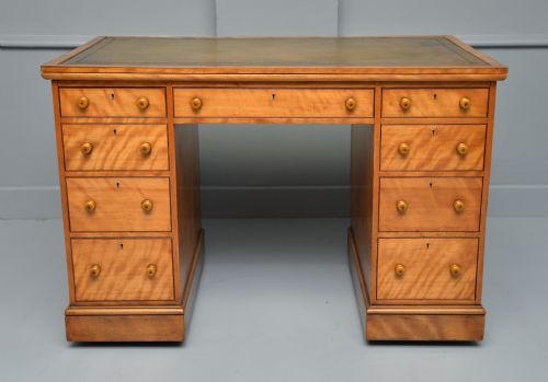 SUPERB QUALITY VICTORIAN SATINWOOD PEDESTAL DESK - ADDITIONAL PHOTO 15
