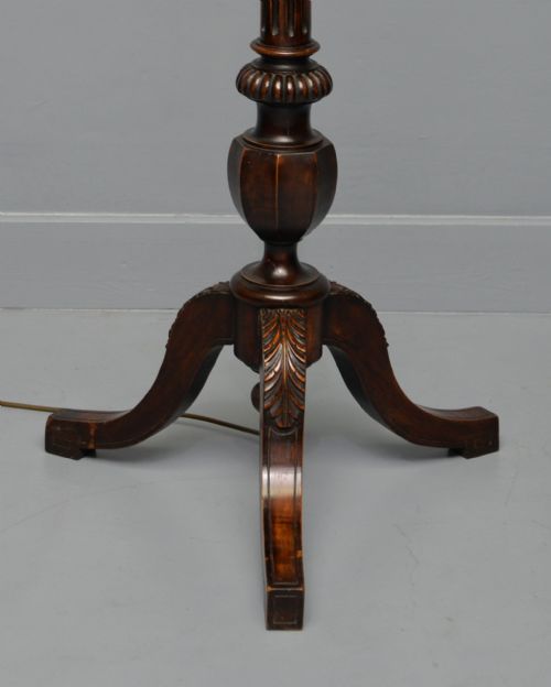 GEORGIAN STYLE C1920 MAHOGANY STANDARD FLOOR LAMP - ADDITIONAL PHOTO 2