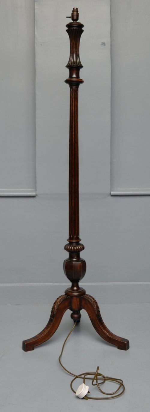 GEORGIAN STYLE C1920 MAHOGANY STANDARD FLOOR LAMP - ADDITIONAL PHOTO 18